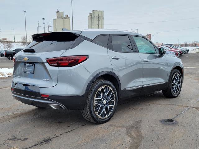 Used 2023 Chevrolet Blazer Premier w/ Driver Confidence II Package image 2