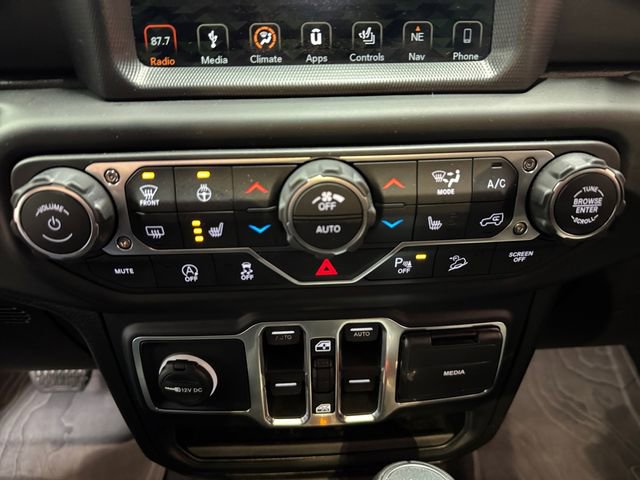 Used 2019 Jeep Wrangler Unlimited Sahara w/ Quick Order Package 24M Moab image 3