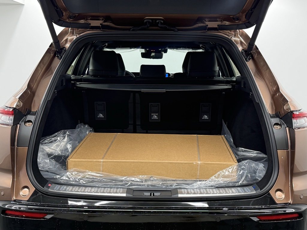 New 2026 Toyota Crown Signia Limited image 11