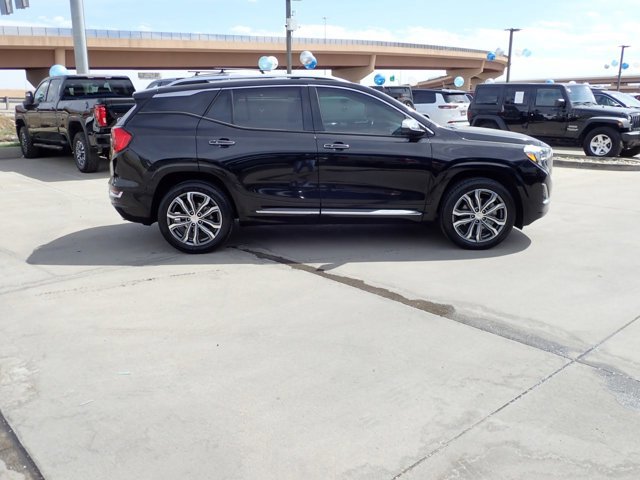 Used 2018 GMC Terrain Denali w/ Advanced Safety Package image 5