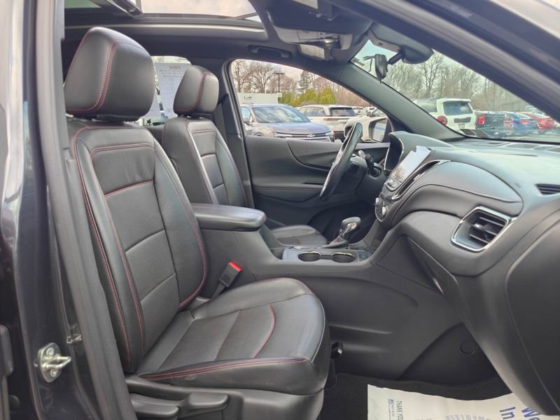 Used 2022 Chevrolet Equinox RS w/ RS Leather Package image 27
