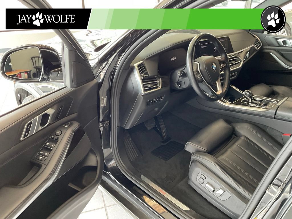 Used 2019 BMW X5 xDrive40i w/ Convenience Package AWD/4WD image 9