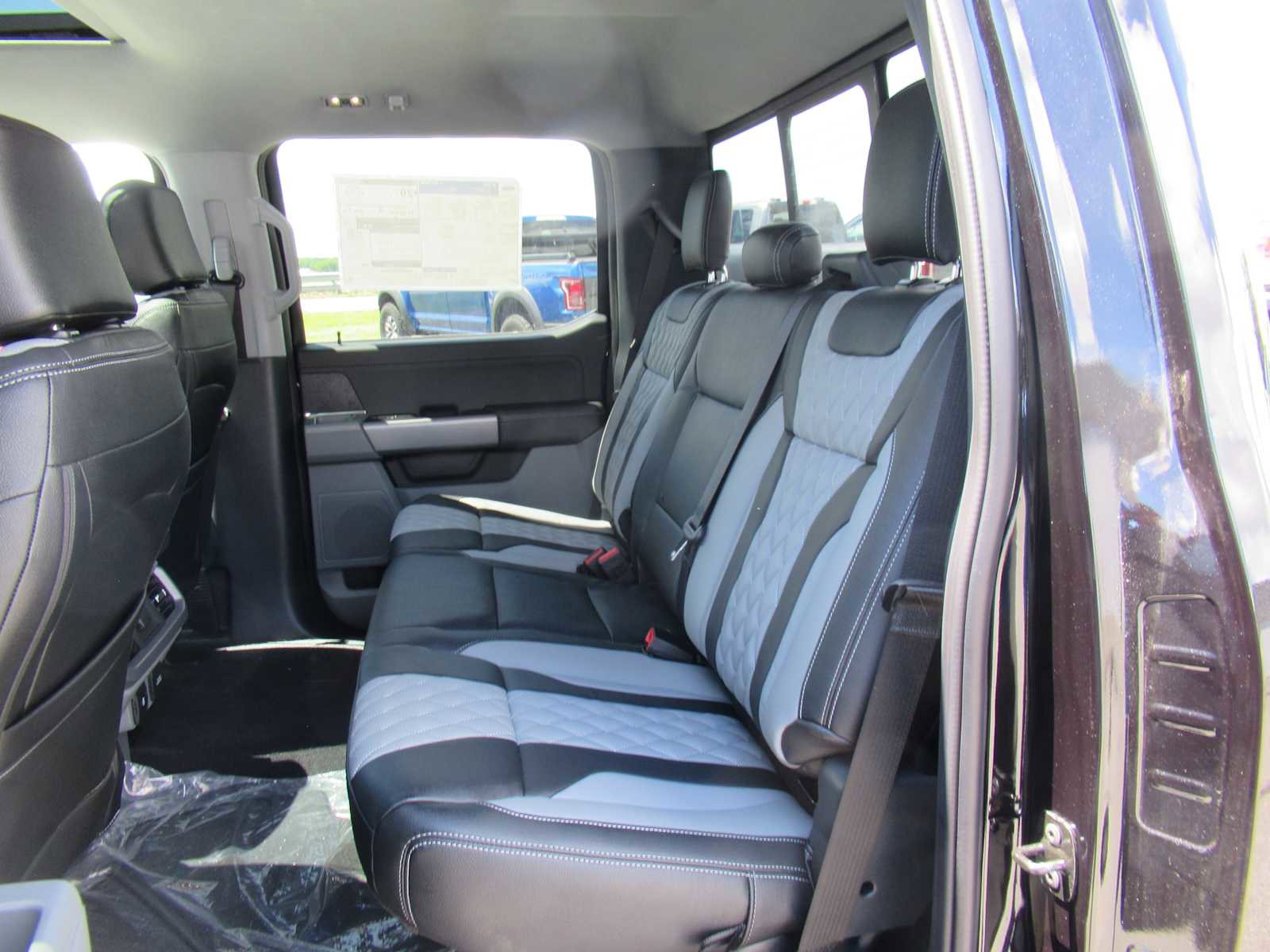 New 2025 Ford F150 XLT w/ Equipment Group 302A MID image 20