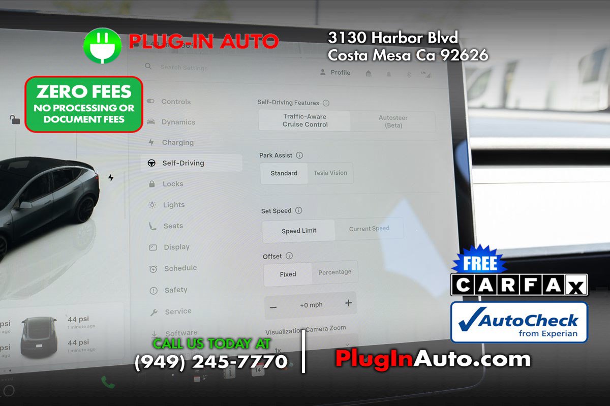 Used 2022 Tesla Model Y Performance AWD/4WD image 24