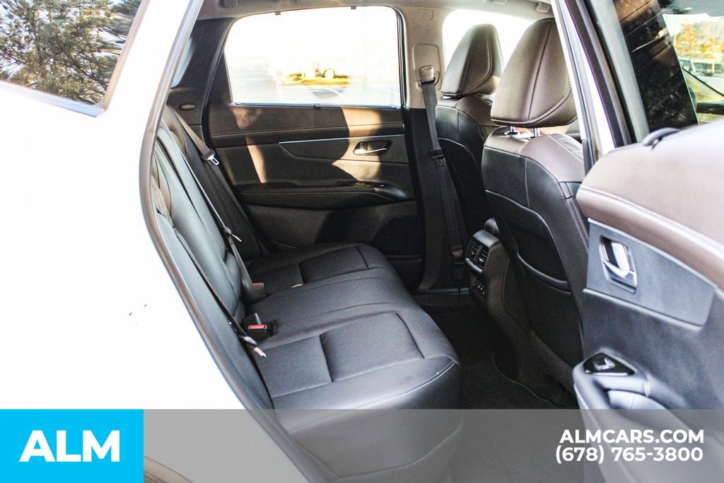 Used 2025 Nissan Murano Platinum w/ Cargo Package image 19