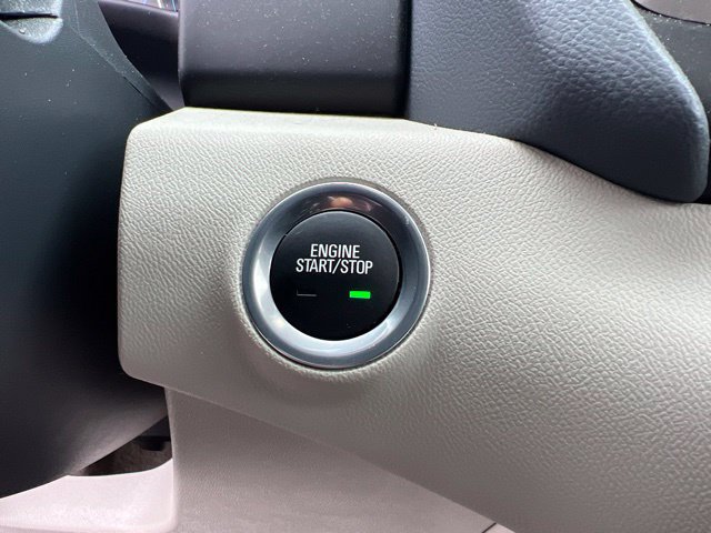 Used 2024 GMC Terrain Denali w/ Denali Premium Package AWD/4WD image 34