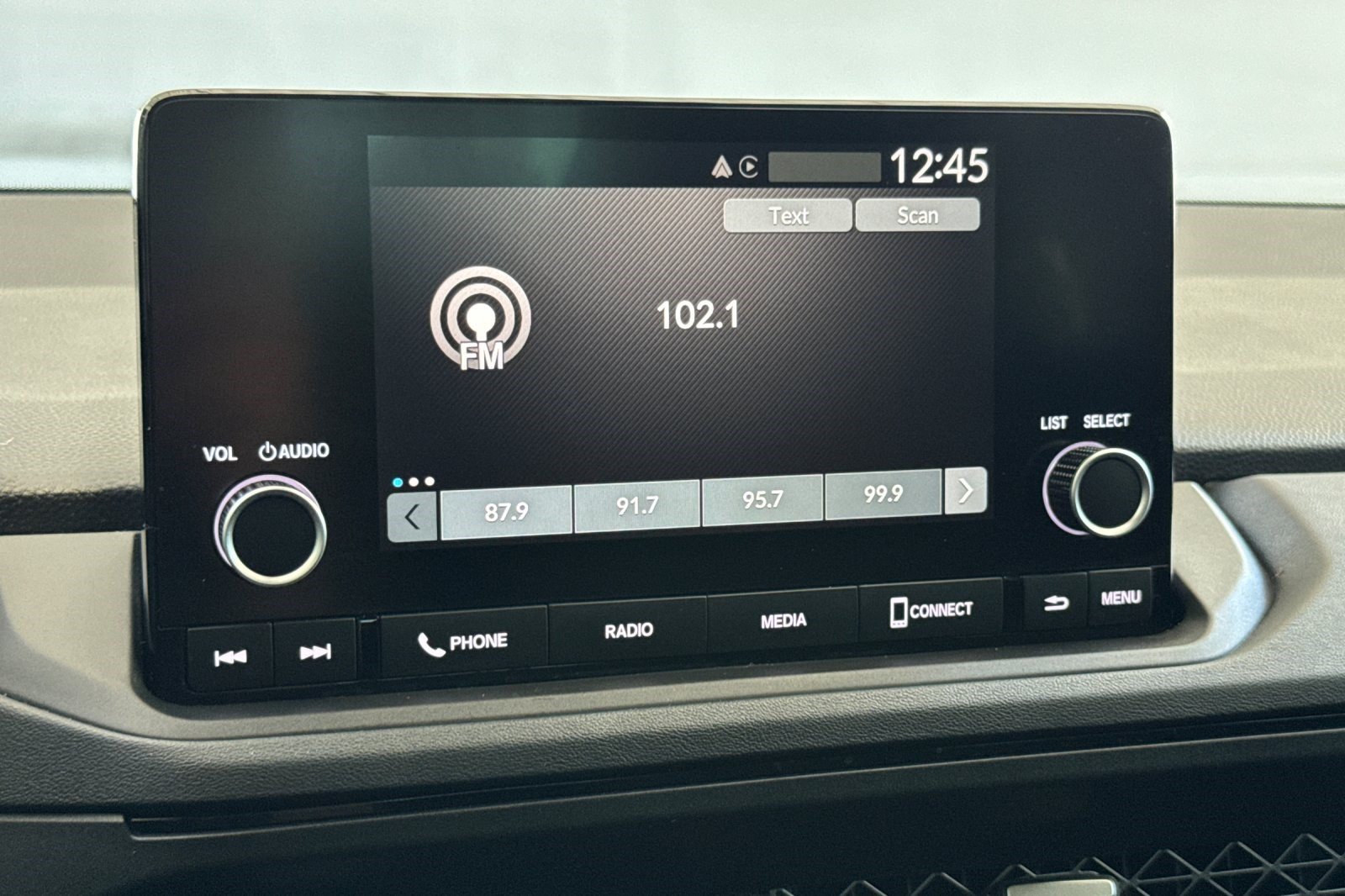 Used 2025 Honda Accord SE image 23