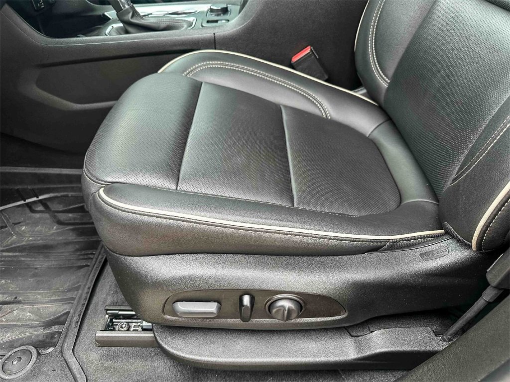 Certified 2023 Chevrolet Traverse Premier image 15