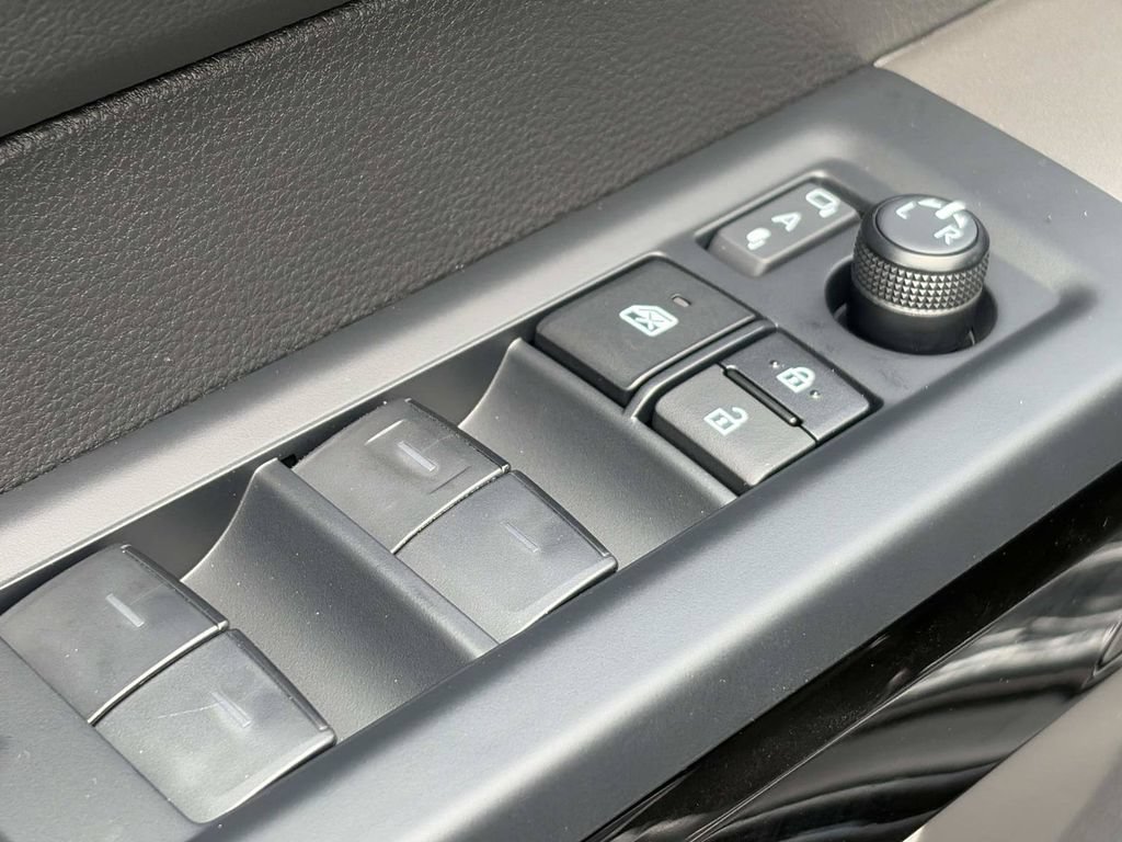 New 2026 Toyota Tundra Limited AWD/4WD image 22