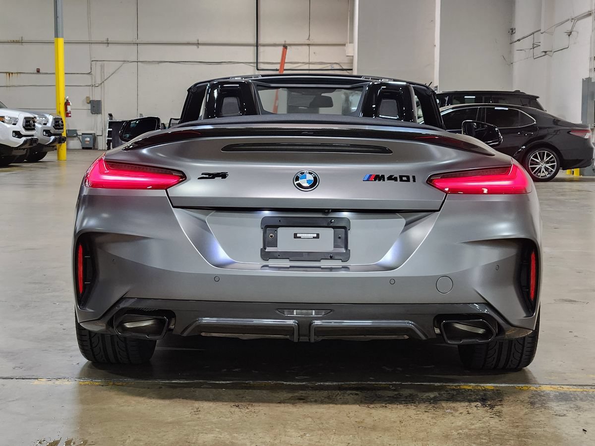 Used 2023 BMW Z4 M40i w/ Premium Package RWD image 11