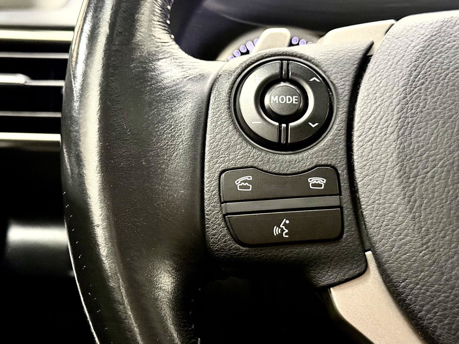 Used 2016 Lexus IS 300 AWD w/ Navigation System Package image 20