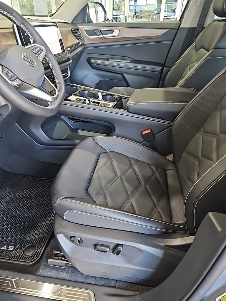 New 2026 Volkswagen Atlas SE image 31