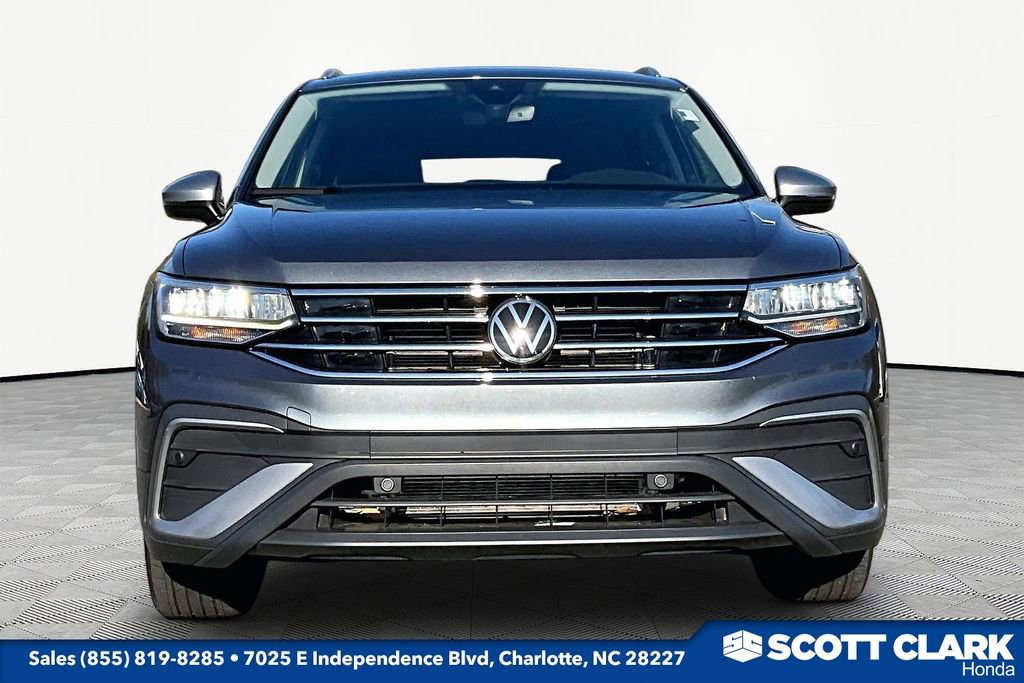Used 2024 Volkswagen Tiguan Wolfsburg Edition image 2