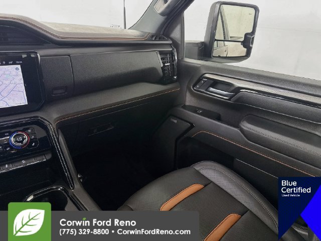 Used 2025 GMC Sierra 2500 AT4 w/ AT4 Premium Plus Package AWD/4WD image 28