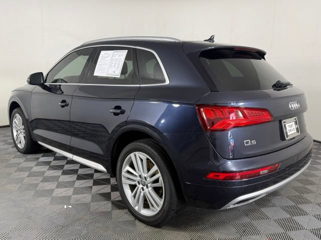 Used 2019 Audi Q5 2.0T Premium Plus w/ Premium Plus Package AWD/4WD image 4