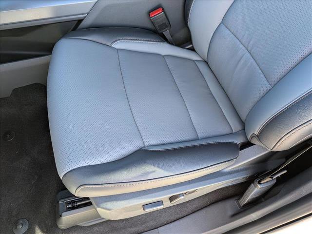 New 2025 Ford F150 Lightning Lariat video 4