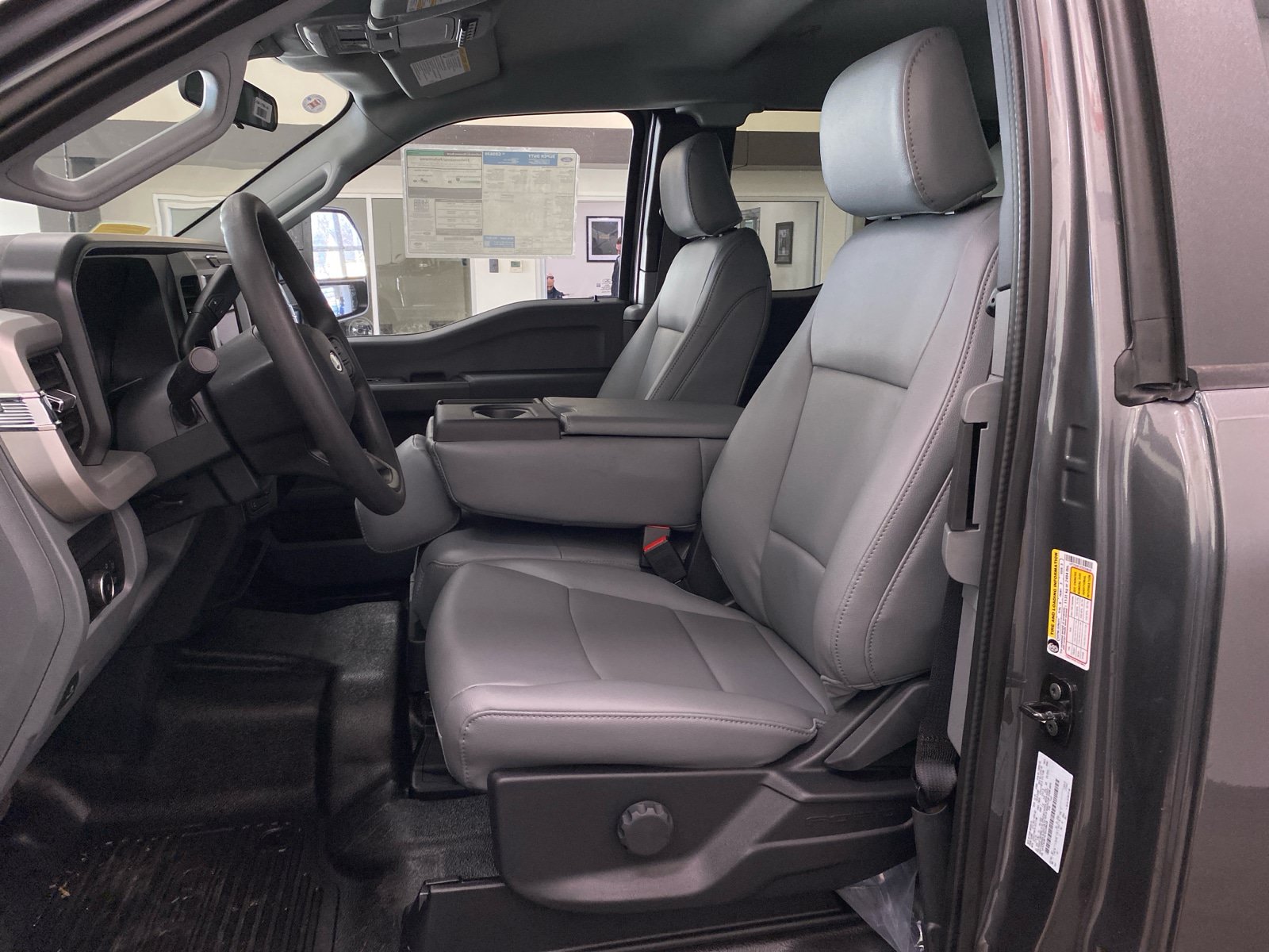 New 2026 Ford F250 XL w/ XL Chrome Package AWD/4WD image 11