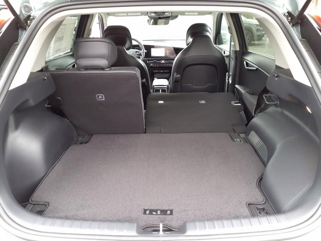 New 2025 Kia Niro EX w/ EX Cold Weather Package image 15