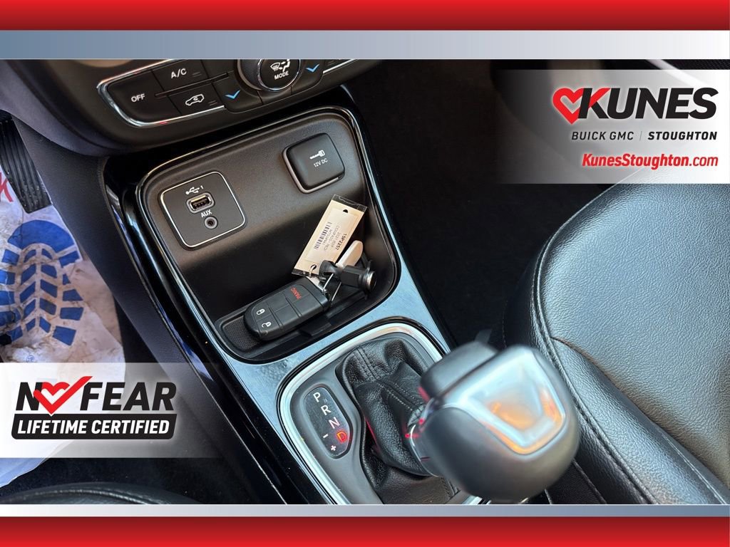 Used 2021 Jeep Compass Latitude FWD image 34