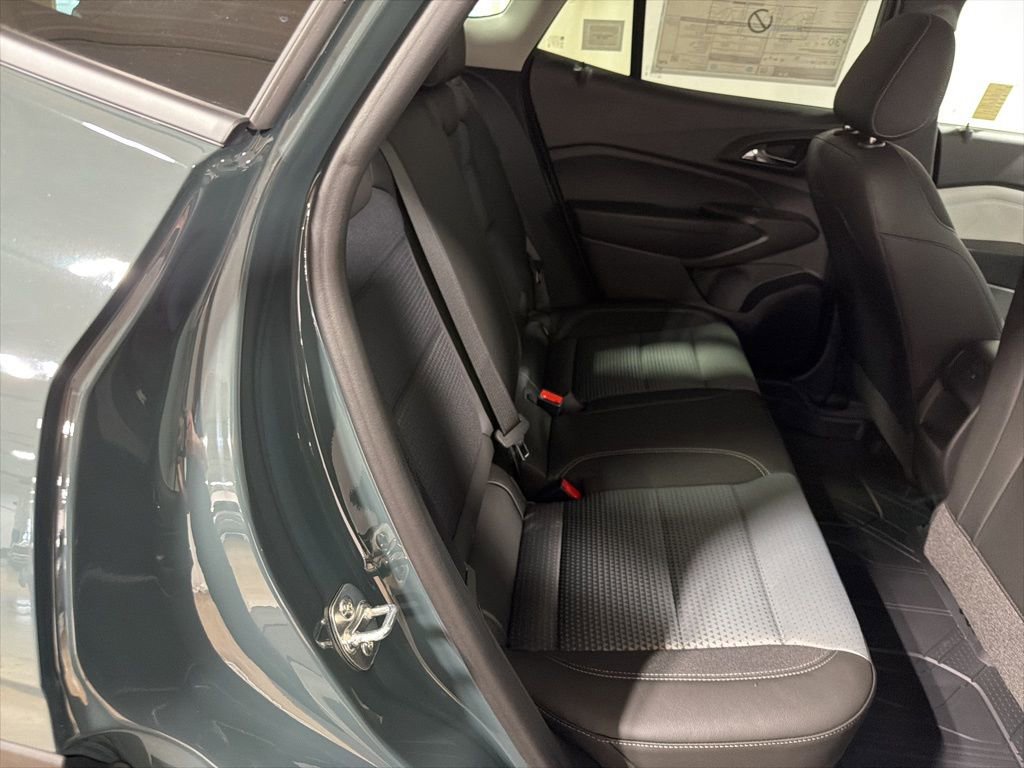 New 2026 Chevrolet Trax LT image 19