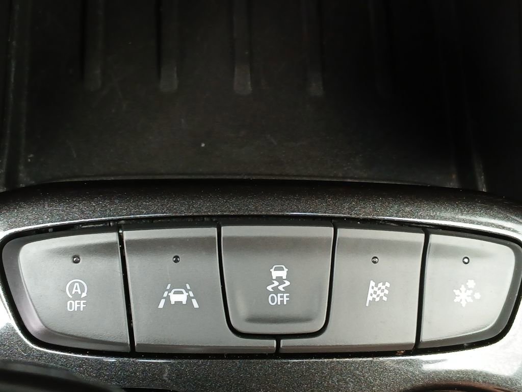 Used 2021 Chevrolet TrailBlazer ACTIV w/ Convenience Package image 25