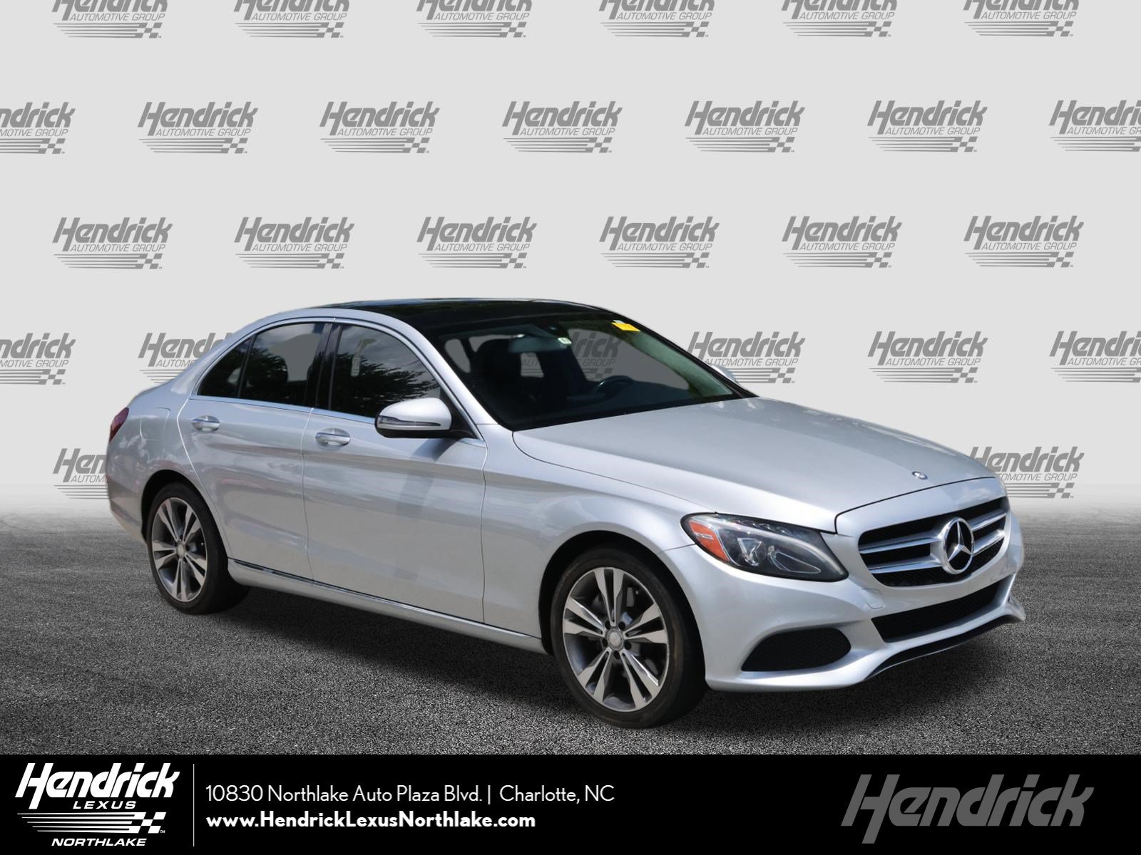 Used 2016 Mercedes-Benz C 300 4MATIC Sedan image 1