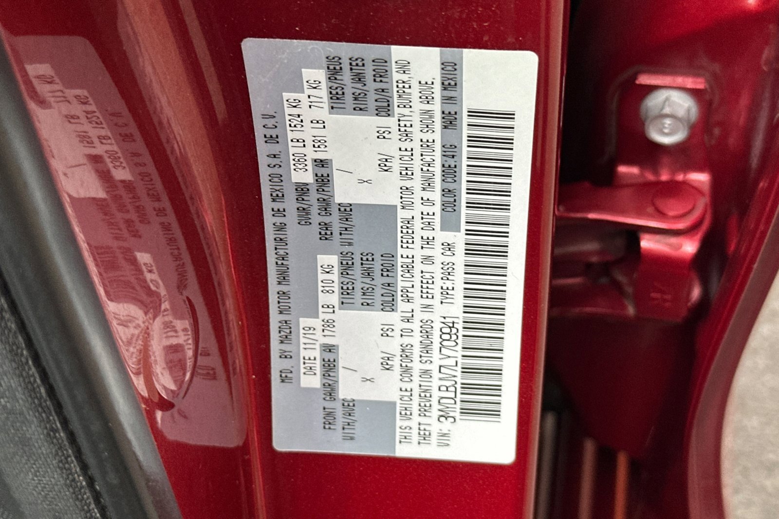 Used 2020 Toyota Yaris XLE image 23