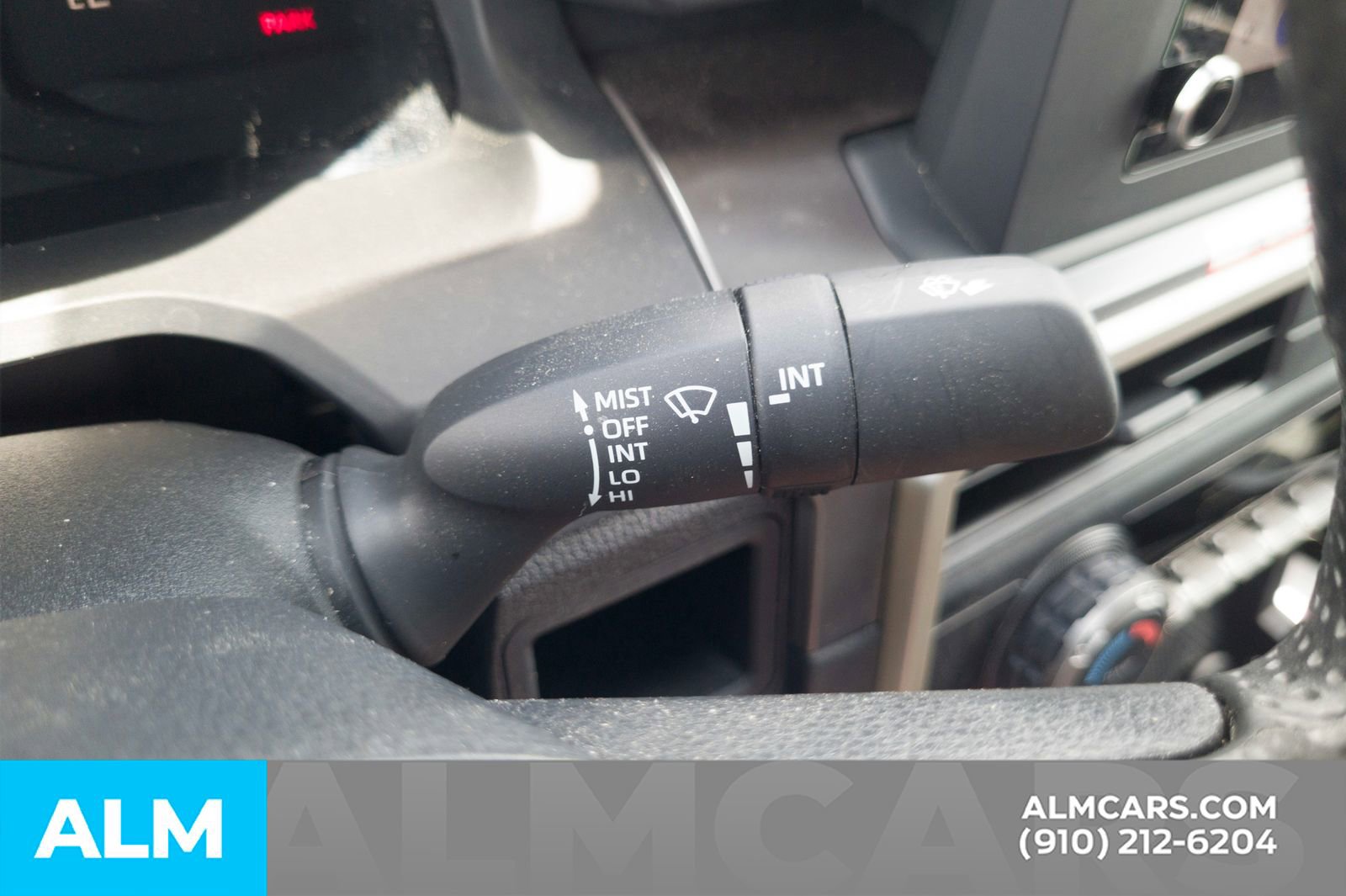 Used 2025 Toyota Tacoma SR5 RWD image 31