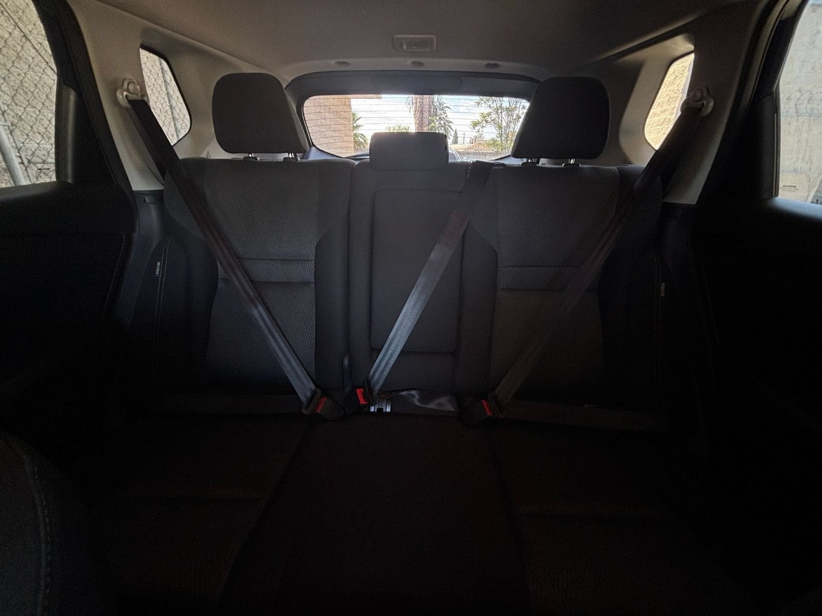 Used 2025 Nissan Rogue SV FWD image 40