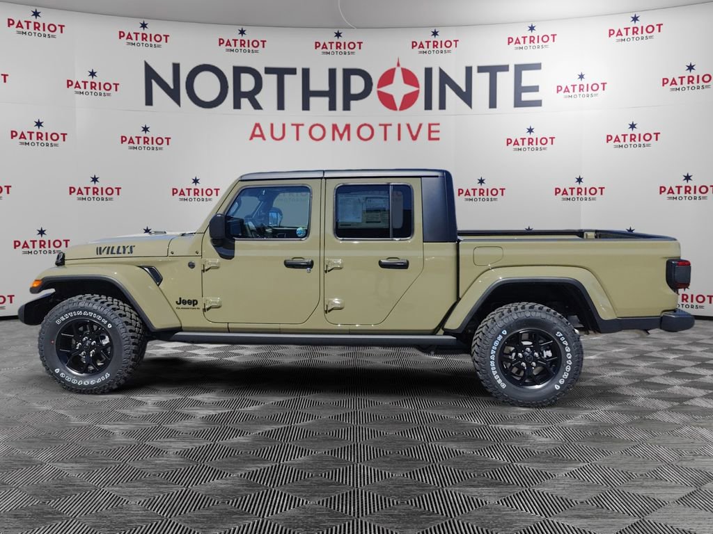New 2025 Jeep Gladiator Willys image 3