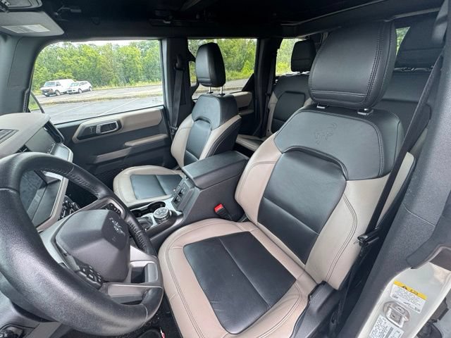 Used 2023 Ford Bronco Wildtrak AWD/4WD image 15