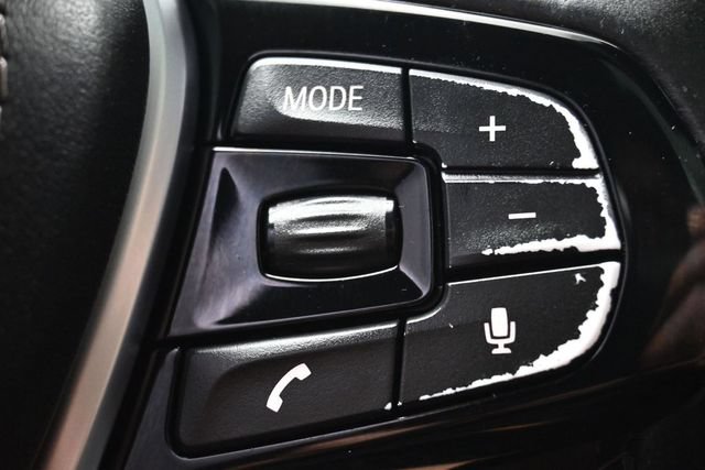 Used 2019 BMW 530e w/ Convenience Package RWD image 17