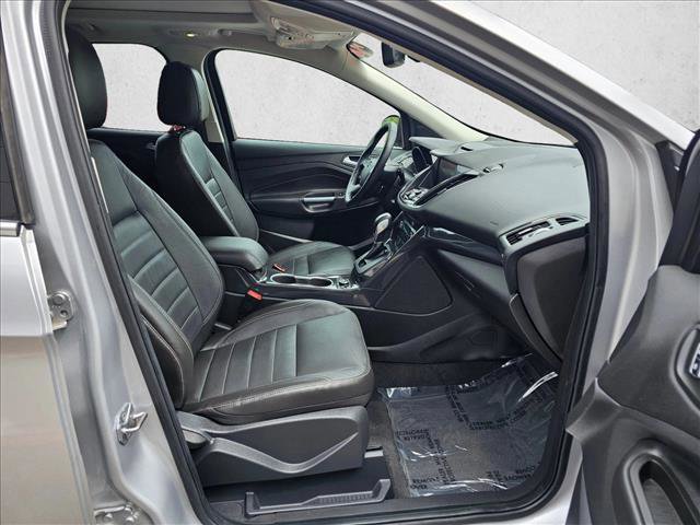 Used 2014 Ford Escape Titanium w/ Equipment Group 401A AWD/4WD image 10