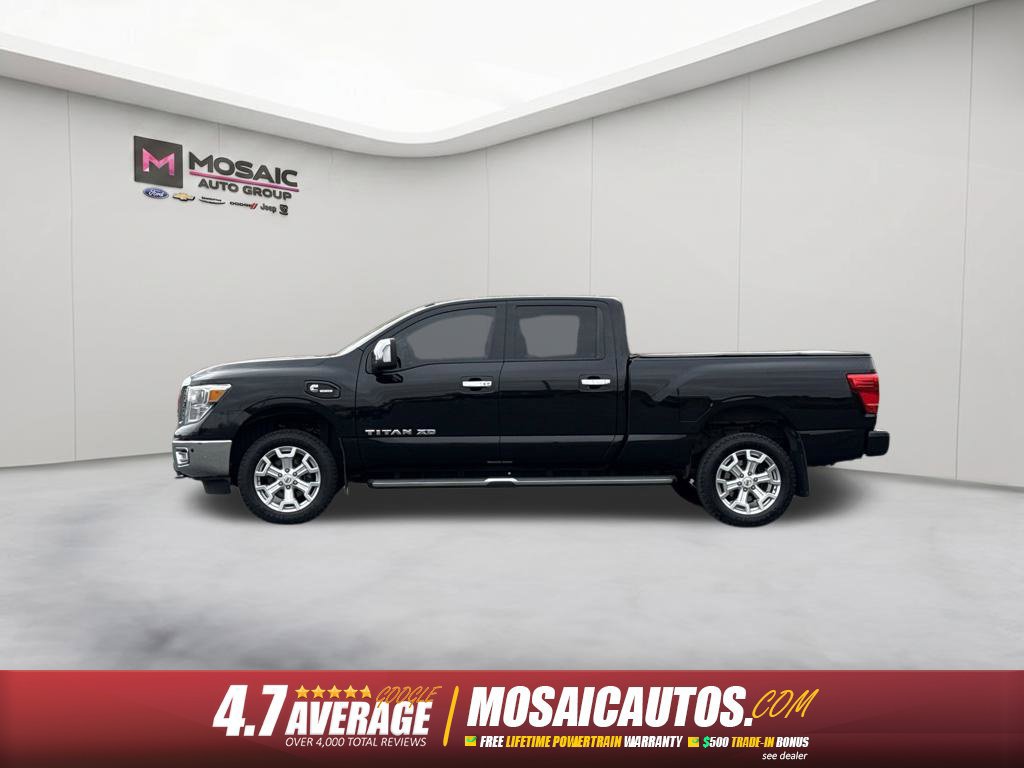 Used 2017 Nissan Titan SL AWD/4WD image 4