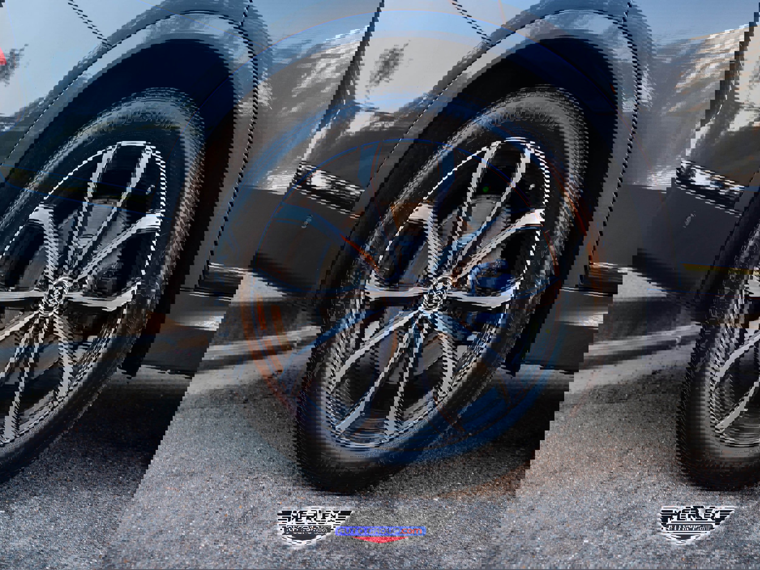 Used 2019 BMW X7 xDrive50i w/ Dynamic Handling Package image 11