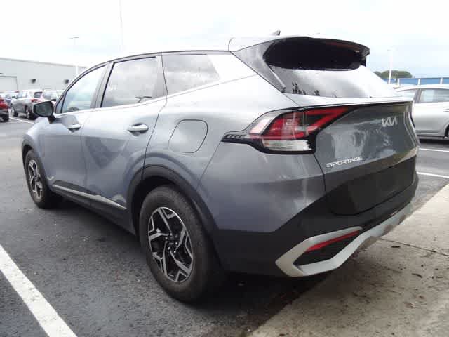 Used 2025 Kia Sportage LX FWD image 9