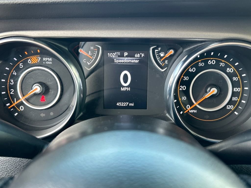 Used 2023 Jeep Wrangler Sport image 11