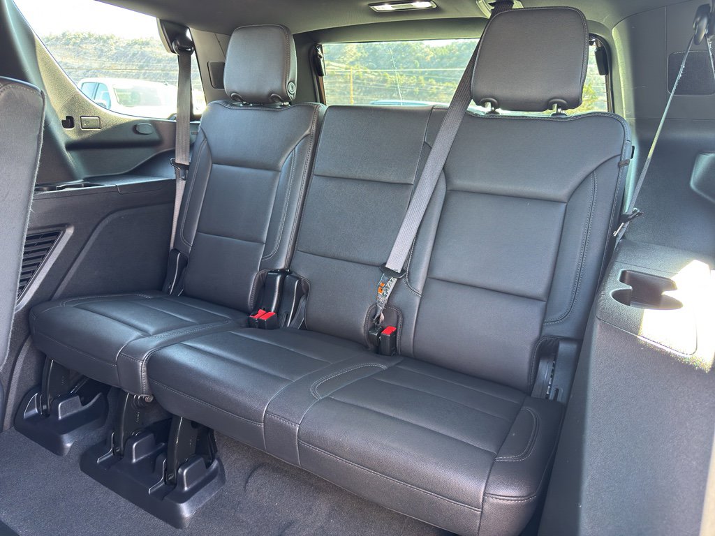 Used 2025 Chevrolet Tahoe LT image 15