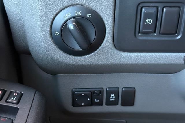 Used 2019 Nissan NV 3500 SL RWD image 39