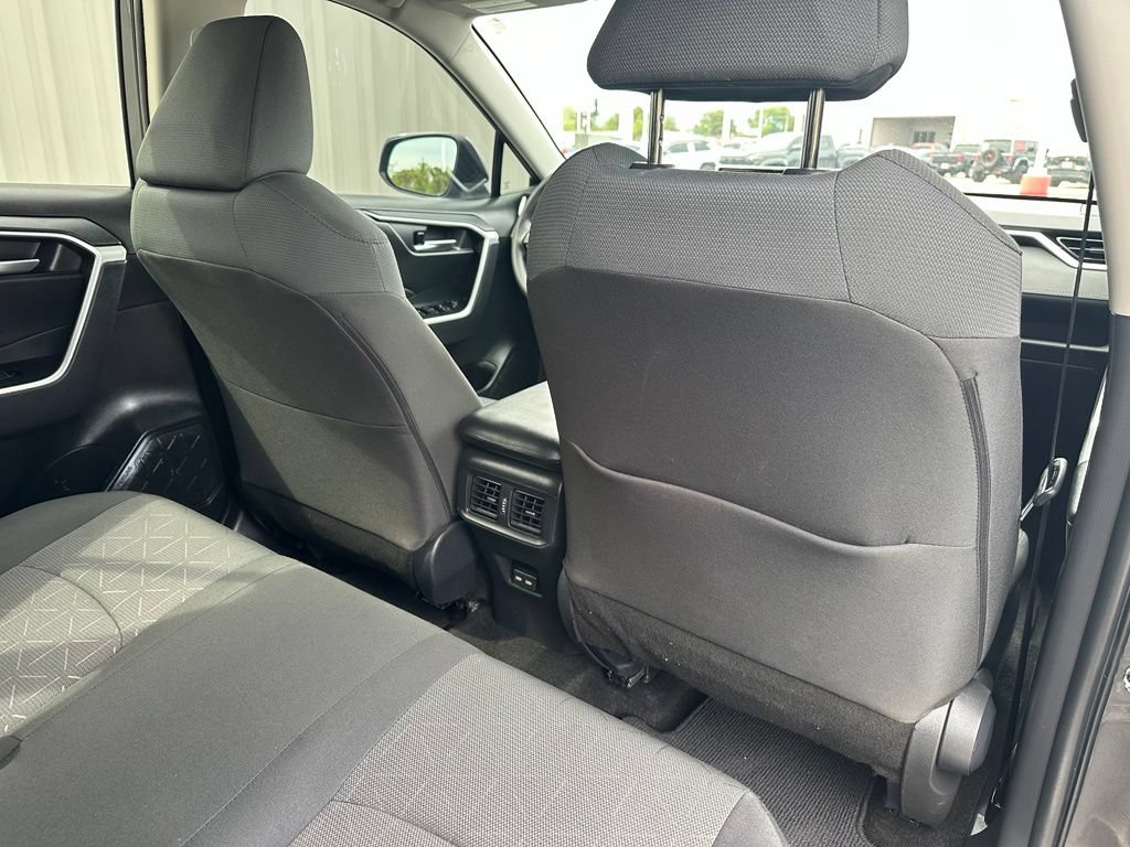 Used 2024 Toyota RAV4 XLE w/ Convenience Package FWD image 26
