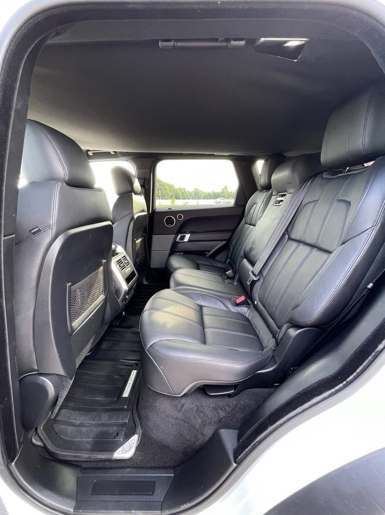 Used 2016 Land Rover Range Rover Sport SE AWD/4WD image 30