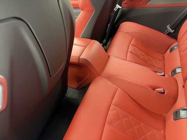 Used 2023 BMW M8 Competition image 17