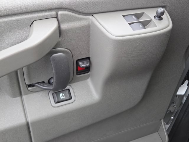 New 2026 Chevrolet Express 2500 w/ Driver Convenience Package RWD image 19