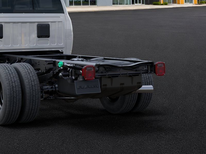 New 2026 RAM 3500 Tradesman AWD/4WD image 13