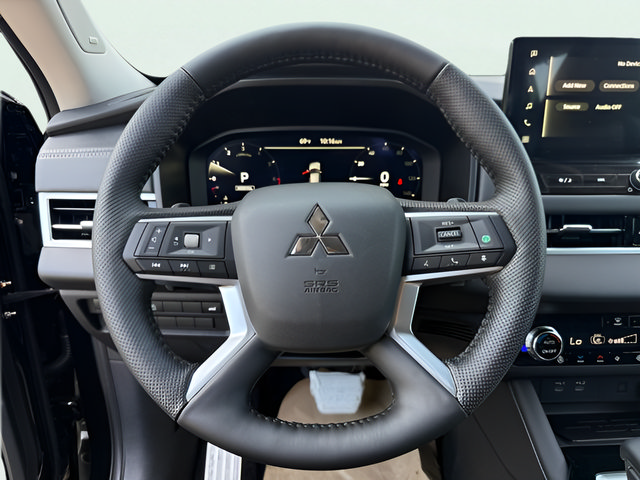 New 2026 Mitsubishi Outlander SEL FWD image 15