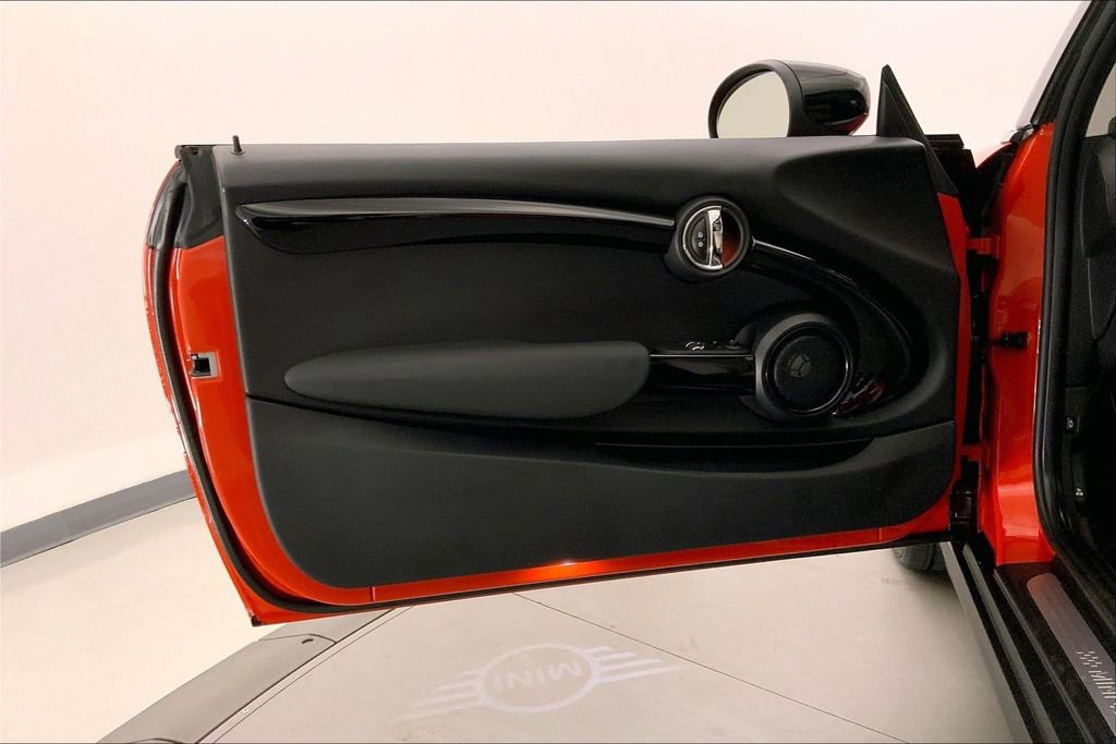 Used 2020 MINI Cooper S image 24