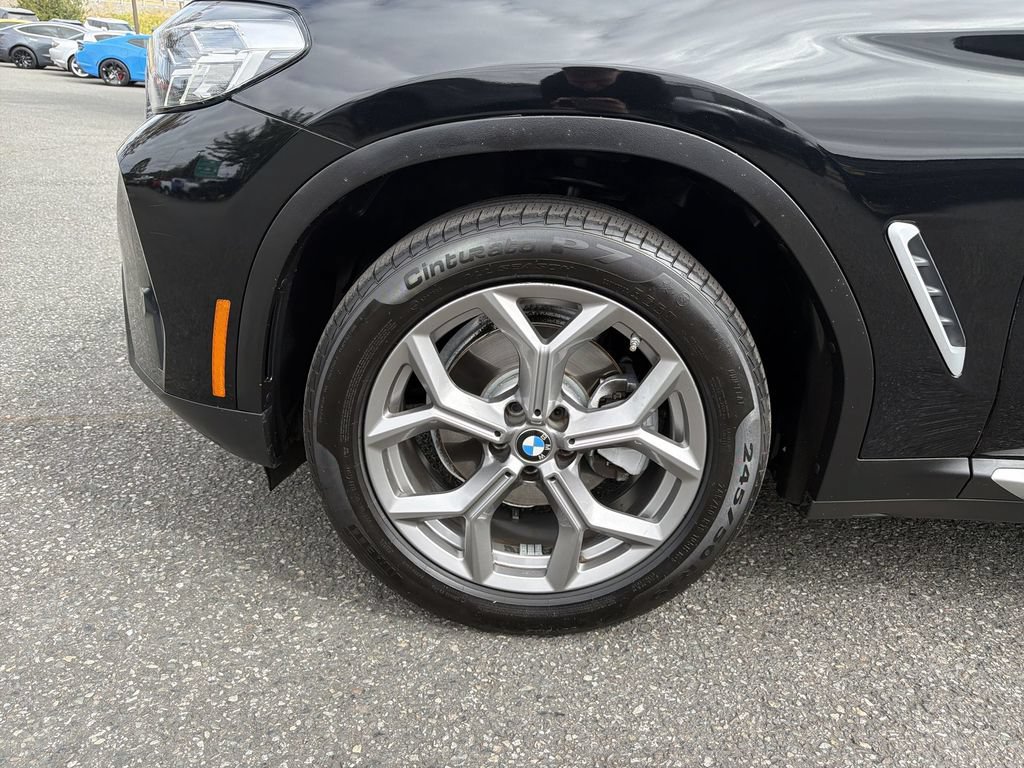 Used 2023 BMW X4 xDrive30i AWD/4WD image 34