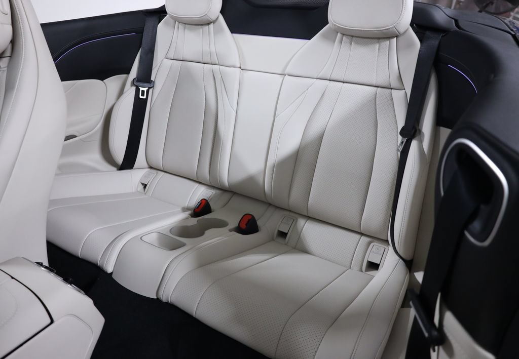Used 2025 Mercedes-Benz CLE 450 4MATIC Cabriolet image 62