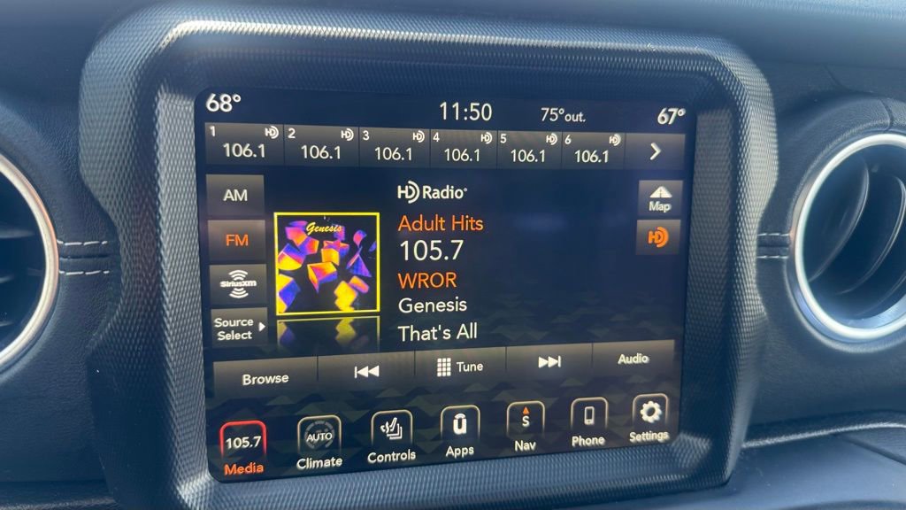 Used 2023 Jeep Wrangler Unlimited Sahara w/ Cold Weather Group image 10