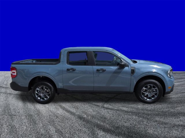 New 2026 Ford Maverick XLT w/ XLT Luxury Package FWD image 3
